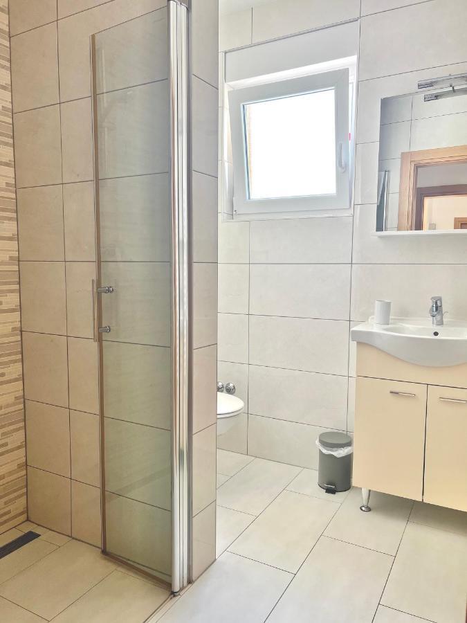 Villa Martina Baška Voda Extérieur photo